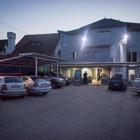 Motel Magistrala Doboj Exteriér fotografie