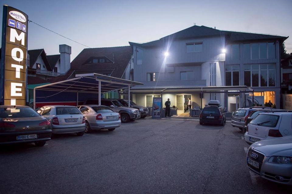 Motel Magistrala Doboj Exteriér fotografie